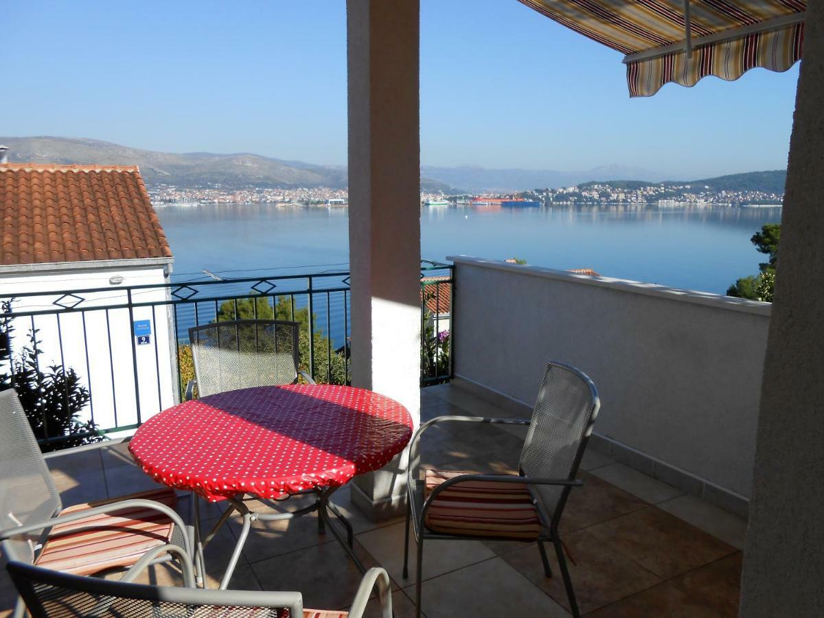 Gogi Apartman Округ-Доньи Экстерьер фото