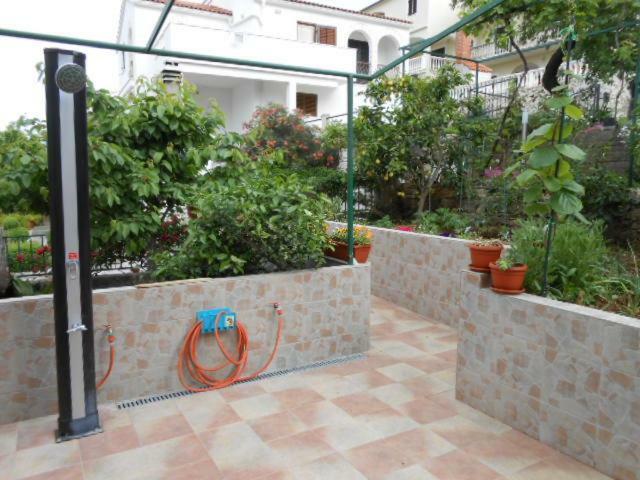 Gogi Apartman Округ-Доньи Экстерьер фото